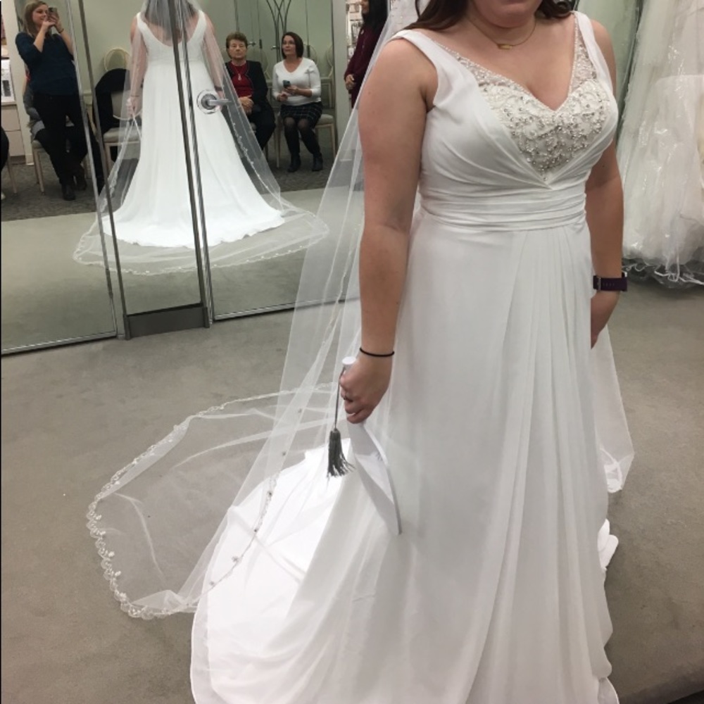 NWT David’s bridal wedding dress